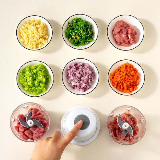 Wanzhuang cordless electric garlic masher, small cooking machine, garlic and minced meat artifact, color box, free charging cable, capacity 250ml-3-leaf knife