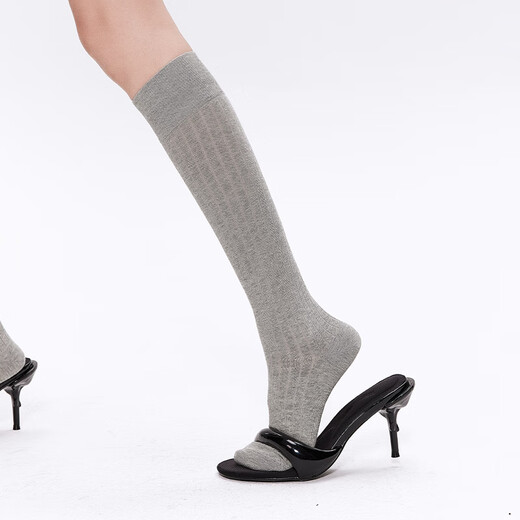 Perfect white Miu vertical stripes slimming pile socks for women, white + light gray + dark gray, one size fits all