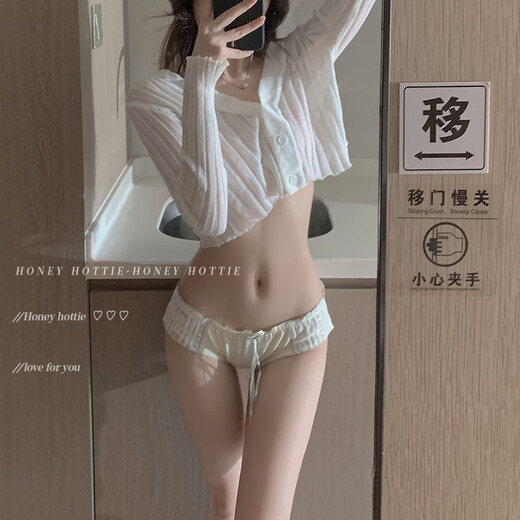 Universal Japanese Simple Cotton Underwear Girls 2025 New Summer Thin Comfortable Breathable Briefs Small Butterfly 12% off for orders of 5 pieces M