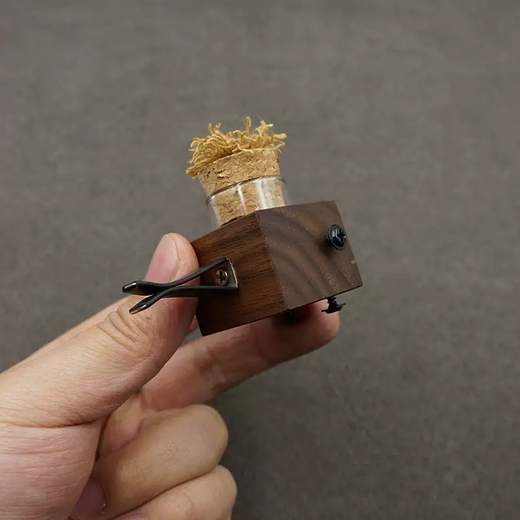 Yusenyi Recyclable Log Car Perfume Bottle Creative Air Outlet Perfume Wooden Car Decorative Aromatherapy Empty Bottle Fragrance Single Empty Bottle-Warm Sage