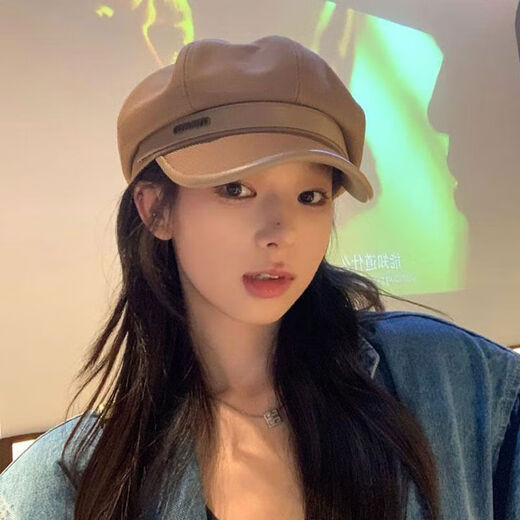 Really octagonal hat-like autumn and winter peaked cap for women Korean version versatile British painter beret showing face little painter hat black