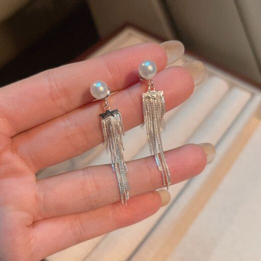 Bo Na Ling tassel earrings for women, fashionable temperament, niche fairy spirit, high-end earrings, earrings, holiday birthday gifts, Xingshuang Eliran, pearl tassel earrings