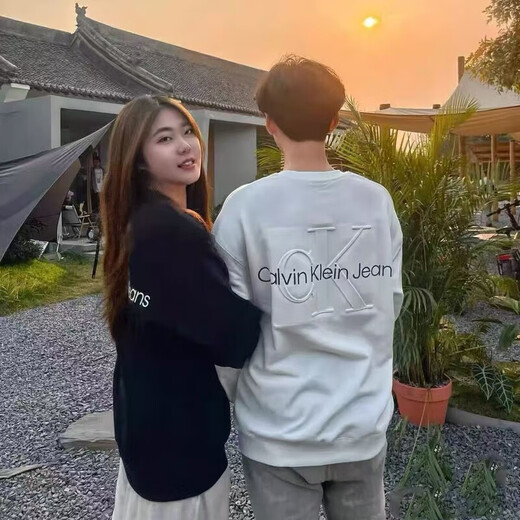 Calvin Klein Jeans embossed long-sleeved 25 printed embroidered new sweatshirt pure cotton loose versatile versatile pullover top for men and women trendy style white M recommended 100-120Jin Jin equals 0.5 kg