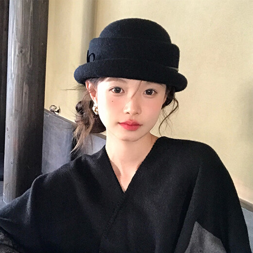 Yunju wool top hat women's autumn and winter Hepburn style women's fisherman hat fashionable winter hat beret gold style leather rope bow top hat black