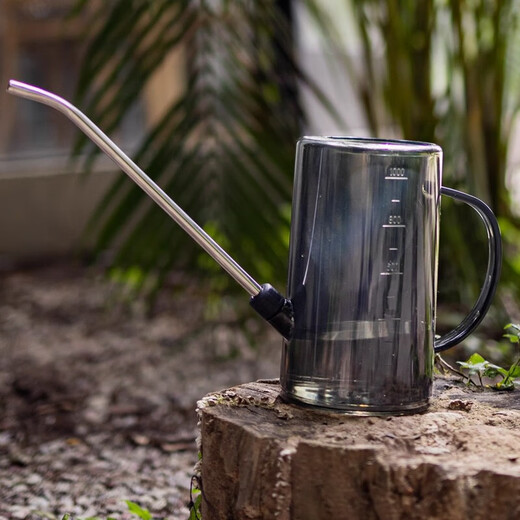 Long-mouth watering kettle for watering flowers, household large-capacity flower kettle, gardening succulent sprinkling kettle, watering kettle, watering artifact, 1L gray watering kettle, free sprinkler head