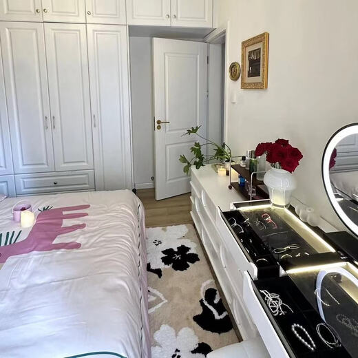 Fantasy warm color bedside blanket flocked three-dimensional machine washable master bedroom water-absorbent and wear-resistant bathroom corridor ins style 60x120 dark fragrance sparse shadow lengthened