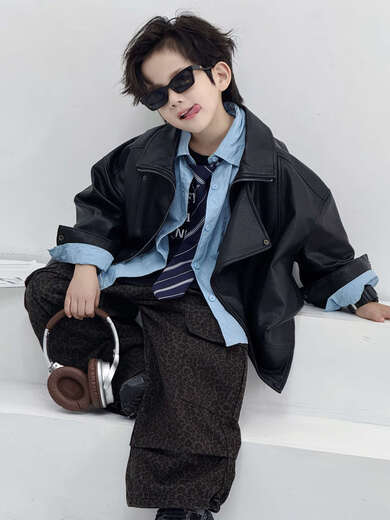 BALA is suitable for Korean autumn and winter new children's leather jackets PU leather jackets for boys, middle-aged and teenagers, black 110cm, recommended height is about 110CM