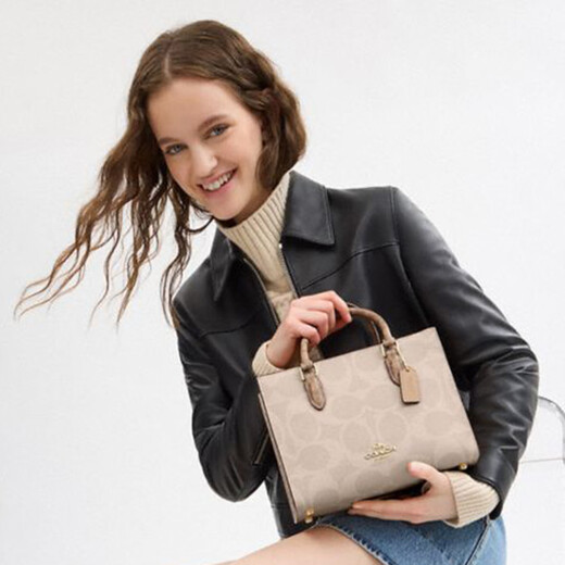 COACH color-blocked classic logo MAGGIE small tote bag shoulder crossbody bag CY676 milk tea color