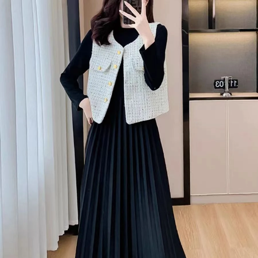 Hot sale, super age-reducing temperament, fashionable, high-end, slimming, fragrant vest, fashionable and versatile jacket for women, black 2XL (135-150Jin Jin is equal to 0.5kg)