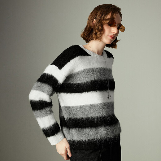 Chuyu Sweater Women's 2025 Winter New Style Round Neck Loose Black and White Stripes with Wool Atmosphere Long Hair Flow Top Black, White and Gray Stripes S