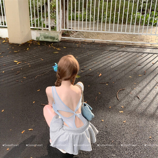 Hollow back one-piece camisole for women in summer Thai hot girl backless tube top with breast pads to wear outside the chest, blue, one size fits all, recommended 75-115 Jin Jin equals 0.5 kg