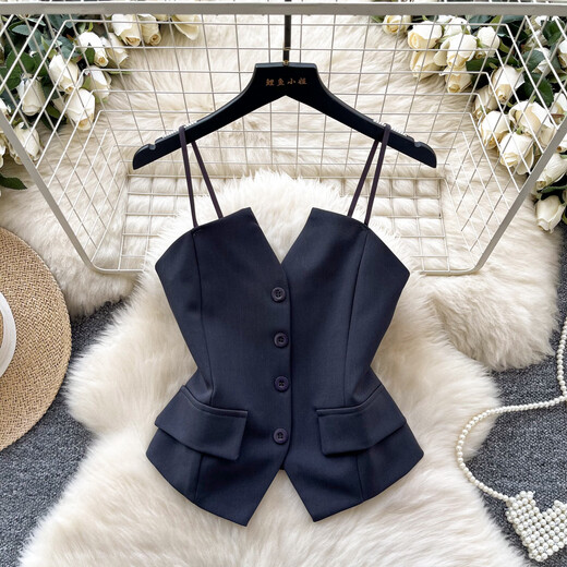 European and American style light luxury and high-end strap tube top for women, slim temperament design, niche royal lady, red, one size fits all