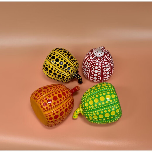 Yayoi Kusama Pumpkin Ornament Sculpture with dense polka dots, 16x18cm, yellow and black, low price, rechargeable model, mind buying with caution