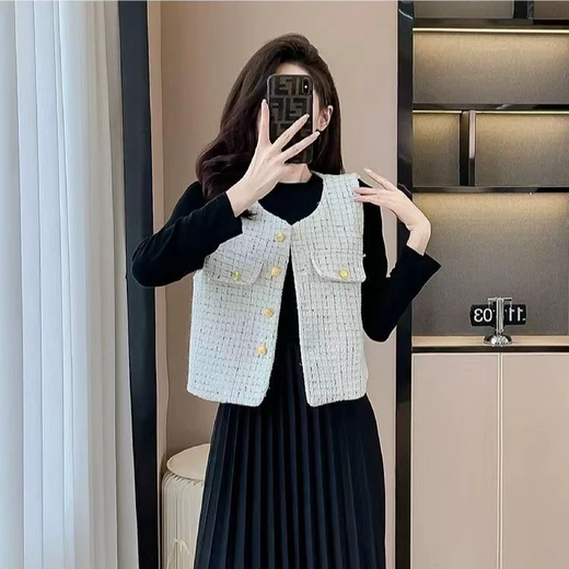 Hot sale, super age-reducing temperament, fashionable, high-end, slimming, fragrant vest, fashionable and versatile jacket for women, black 2XL (135-150Jin Jin is equal to 0.5kg)