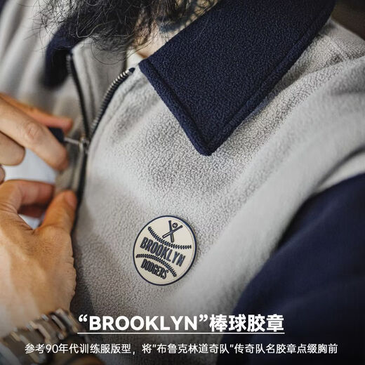 Madden workwear Sudadera de medio cárdigan de forro polar americano estilo universitario cuello polo jersey de color contrastante chaqueta cálida para hombre sudadera de forro polar gris claro de otoño/sudadera para hombre/sin capucha/ropa interior de invierno/ropa para hombres L