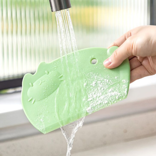 Yusenyi scraper scraper kitchen household plastic baking kneading mat pasta tool scraper panel artifact tool dull yellow practical