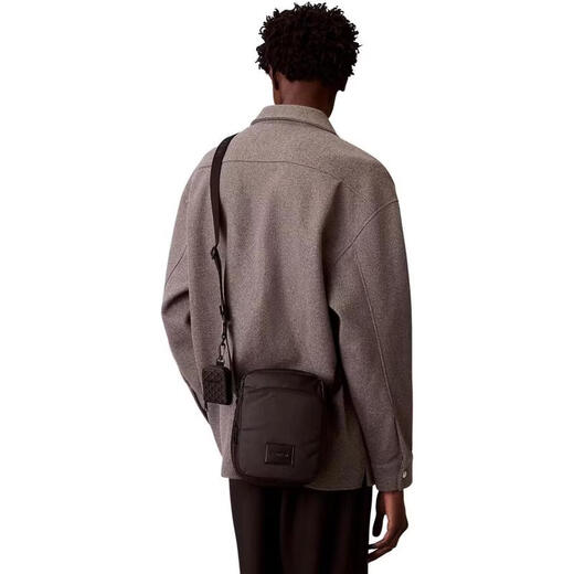 Calvin Klein Jeans men's shoulder bag multi-pocket front pocket zipper water repellent daily carry black lightweight waterproof Black ONE SIZE