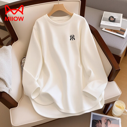 MiiOW European German velvet white bottoming shirt for women autumn and winter 2025 new inner wear covering buttocks German velvet long-sleeved T-shirt top trendy white WY-black M