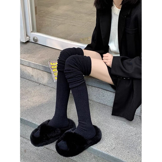 Perfect autumn and winter over-the-knee stockings for women, coral velvet warm anti-slip high stockings, double pack of coral velvet over-the-knee stockings, one each in three colors, one size fits all, women's high stockings, priority delivery for additional purchases