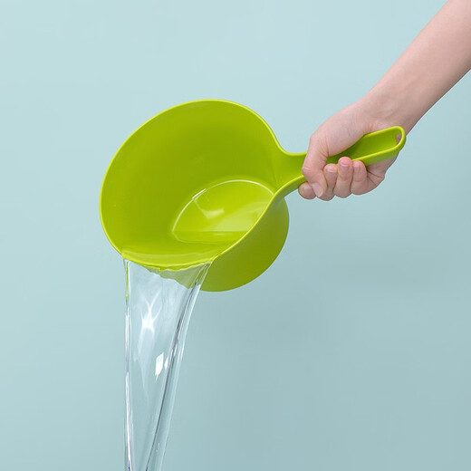 Camellia water ladle plastic thickened long handle with mouth water spoon kitchen supplies water ladle bathroom water spoon orange 1
