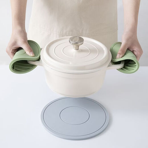 Yusenyi Coaster Household Silicone Insulation Mat Dining Table Pot Coaster Coaster Non-slip High Temperature Resistant Simple Placemat Off-white 1 piece Insulated