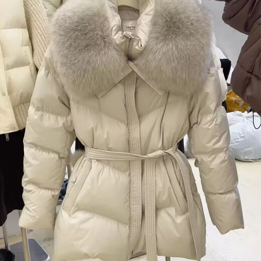 Hengyuanxiang big fur collar white duck down jacket for women winter 2026 new style huge good-looking little ones thickening slimming age reduction off-white M recommended 105-120Jin Jin is equal to 0.5 kg