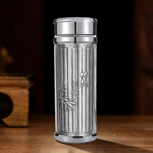 Lao Fengxiang's pure silver embossed Baifu Bamboo, a message of peace and prosperity, instant success, a great journey, a birthday gift for leaders and dad, pure silver embossed Baifu H Cup, about 50g