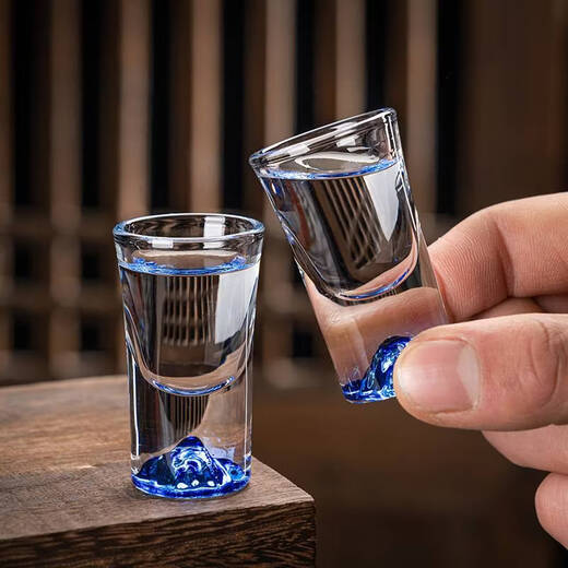 Sanqihu light luxury white wine cup wine dispenser household crystal glass small wine cup one-cup wine set with scale 6 pots 6 cups rotating stand Blue Mountain Bullet Cup + hand-held Blue Mountain wine dispenser