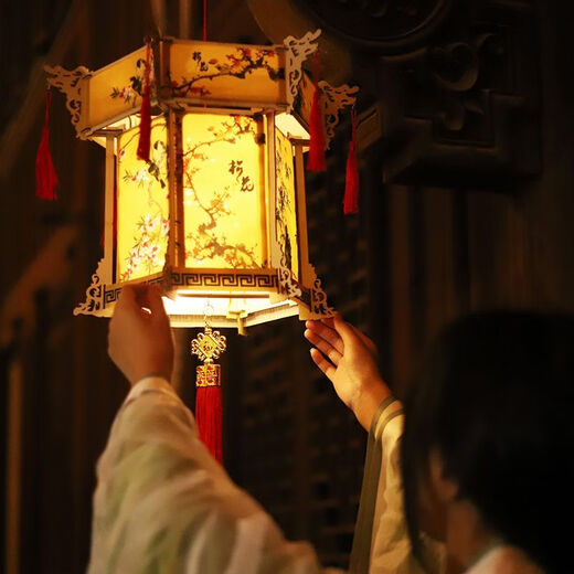 Xushansi Jiangnan style retro ink painting lantern Chinese New Year handmade diy palace lantern hexagonal lantern store decoration layout DIY large palace lantern-ink