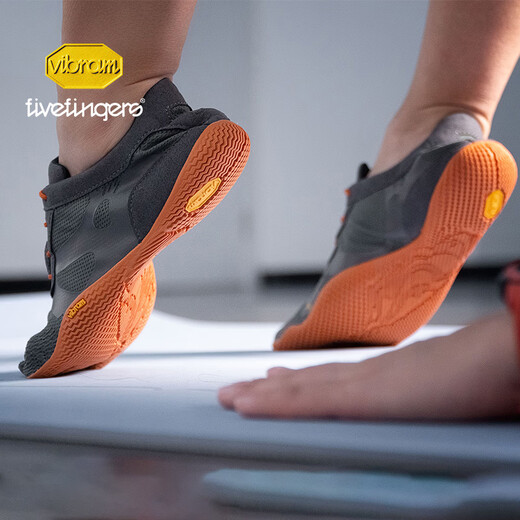 Vibram's new five-finger shoes, indoor and outdoor sports comprehensive fitness training shoes for couples, same style ksoevo gray orange (women's model) 36