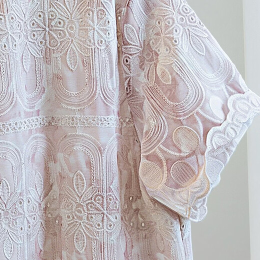 Sibaishe round neck embroidered lace shirt for women 2026 spring new fashion loose short-sleeved temperament pullover shirt