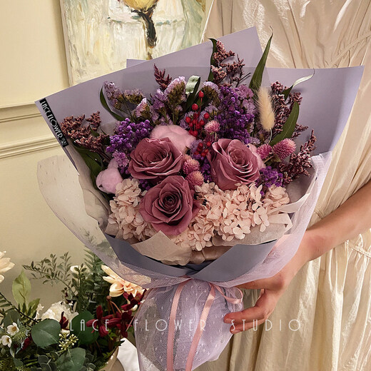 Korean-style pink rose everlasting flower dried flower bouquet for best friend’s birthday gift Mother’s Day gift box girlfriend Shanghai Pink rose everlasting flower large hand holding height nearly 60cm