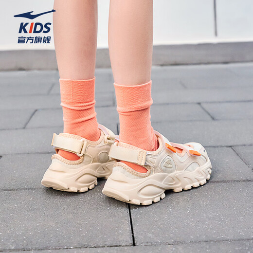 Hongxing Erke children's sandals, girls' shoes, summer 26 new breathable toe-cap sandals, soft soles, medium and large children's frame shoes | Manwu unbleached original color/custard gray 001 33