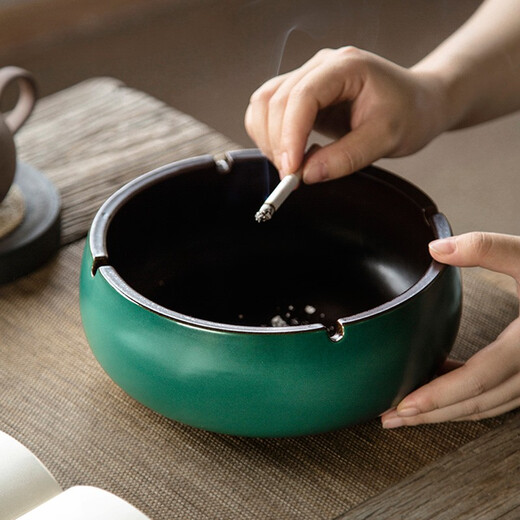 INSCRIPTION Creative personality retro living room office round large-capacity ashtray high-quality practical ceramic large size storage ashtray Zuoqing small size 15.5cm