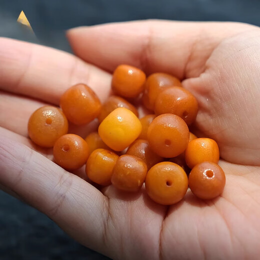 Fat Donglai's same beeswax Russian material natural old single beads loose beads old type bucket beads DIY with bead separation bead top old weathering pattern 15mm old type single beads