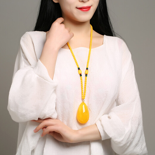 Flying Goose Beeswax Pendant Amber Raw Stone Baltic Sea Chicken Fat Yellow Water Drops Blood Amber Sweater Chain Necklace for Men and Women Picture Color B Style Beeswax Chain