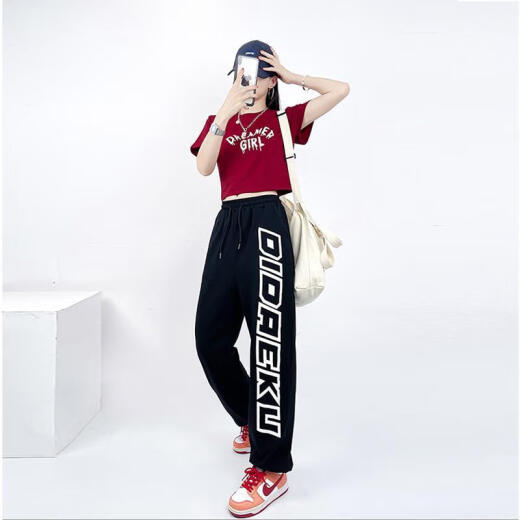 智兜兜小个子爵士舞套装广场舞蹈kpop跳舞套装女夏爵士舞服装运动穿搭街 386黑短袖+1049玫红裤子 均码 s