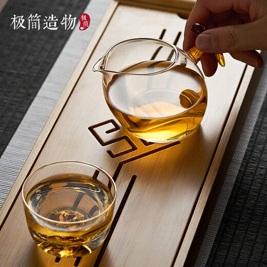 Minimalist creation Tianjiu Xishang Meishao fair cup glass male cup tea divider tea sea tea ceremony tea drain accessories side handle solid wood handle Xishang Meishao wooden handle