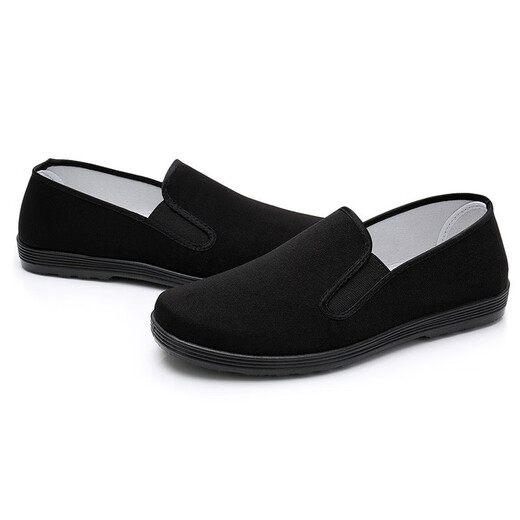 Alte Peking-Stoffschuhe, die die atmungsaktiv