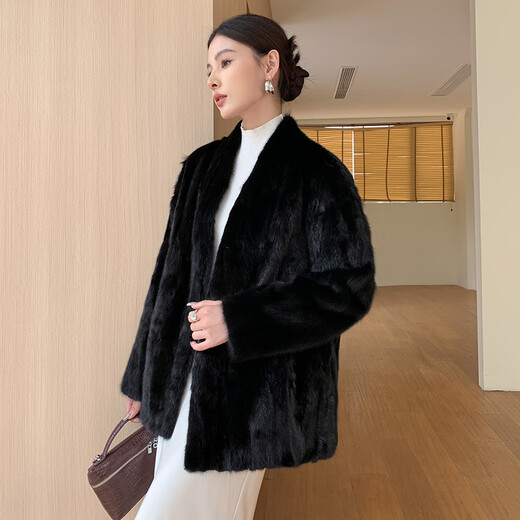 Aoerrun Haining imported 2025 new mink fur coat for women mink fur young style fashionable V-neck black M 90-110Jin Jin is equal to 0.5 kg