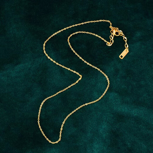Chow Tai Fook Chinese Valentine's Day gift high color retention 18K gold plain chain necklace women's O-shaped chain clavicle chain snake bone chain titanium steel thin gold single gold O-shaped chain