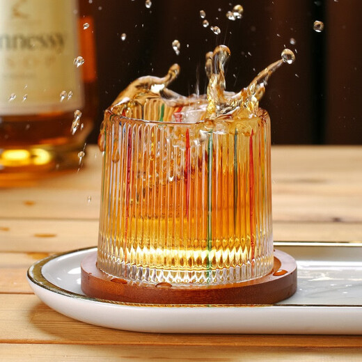 Karakatsu Ting Whiskey Cup Gyro Cup Painted Rotating Decompression Foreign Wine Cup Internet Celebrity Glass Cup Home Gift Cup Grid Pattern + Base