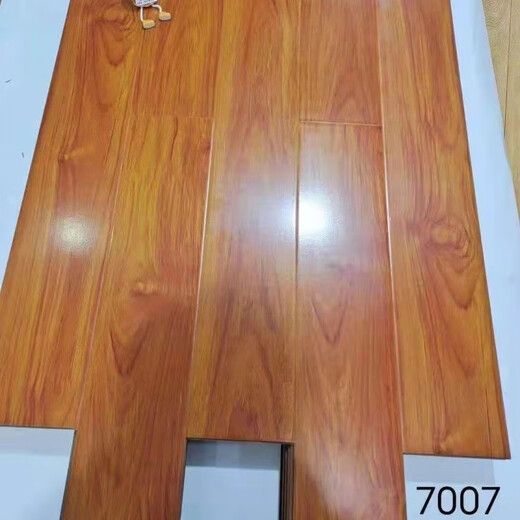 
Jiangxijie laminated wood flooring 10mm environmentally friendly wear-resistant waterproof wax sealing manufacturer direct sales mall home living room and bedroom 15911