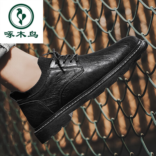 Woodpecker Chaussures masculines Été 2025 Nouvelle entreprise de style britannique Portez des chaussures de cuir Wenzhou en cuir décontracté.