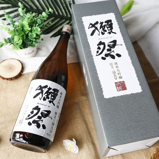 獭祭 獭祭 日本洋酒 日本清酒山田锦 獭祭纯米大吟酿日式清酒聚会送礼 獭祭三割九分 1.8L
