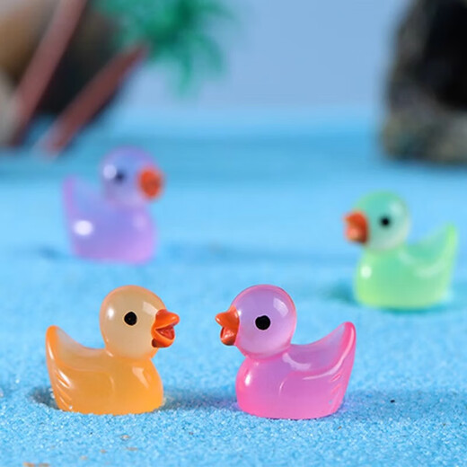 Internet celebrity luminous mini color crystal duck toy car ornaments luminous decompression animal small objects duck ornaments set of 9