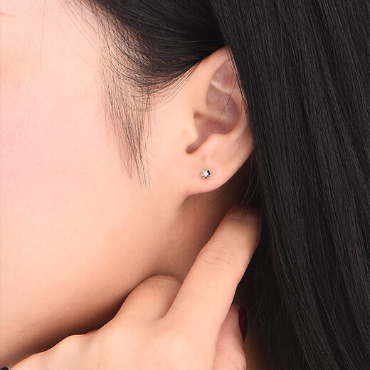 Safir platinum earrings for women Pt950 simple platinum round engraved earrings for birthday gifts, about 0.95 grams (including ear plug weight)