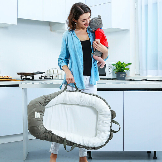 Crib-in-bed portable newborn bionic uterus crib removable folding baby pillow bed anti-pressure dark khaki color