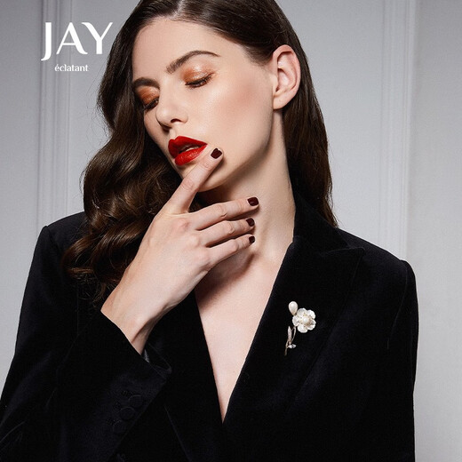 Jay hibiscus brooch, women's pin, suit accessories, birthday gift for elders, mother and mother-in-law