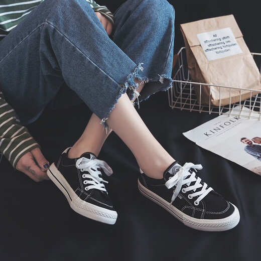 Human-born men's shoes canvas shoes men's autumn 2024 new casual shoes trendy versatile low top flat shoes black couple style black 42
